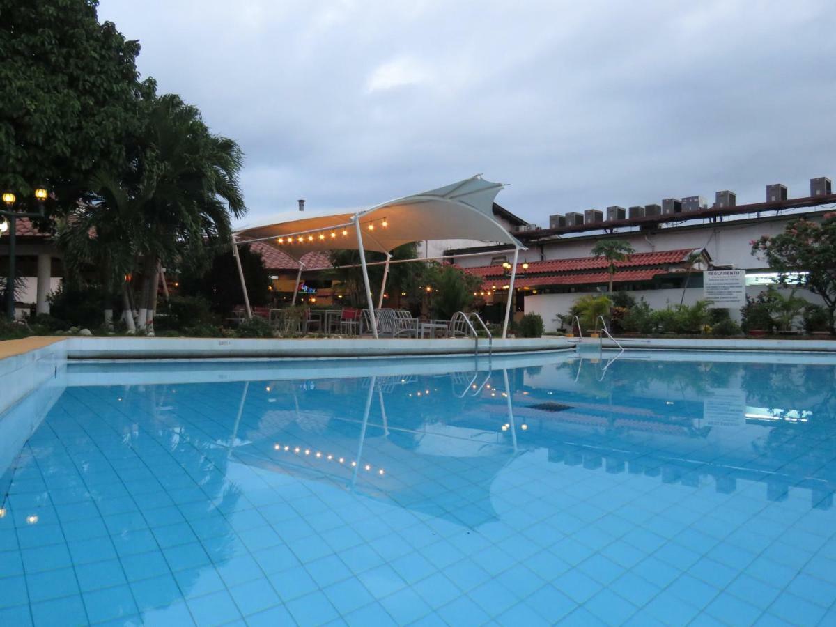 Gran Hotel Nacional เดวิด ภายนอก รูปภาพ